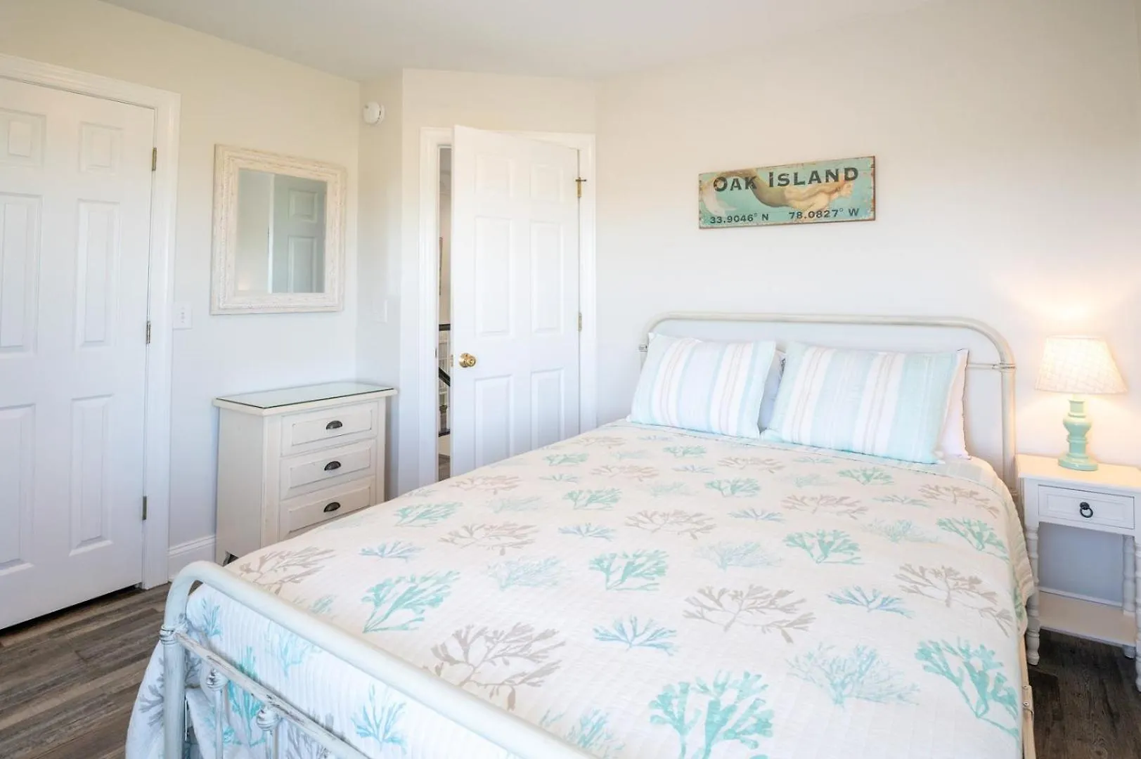The Saltwater Shack Holiday home Oak Island