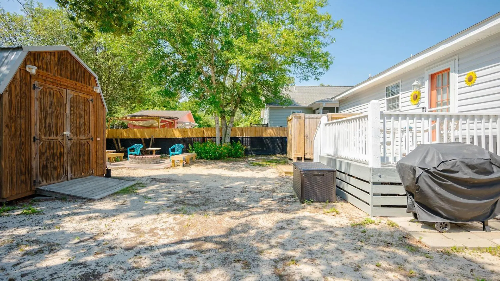 Holiday home 9th Street Sandy Feet By Oak Island