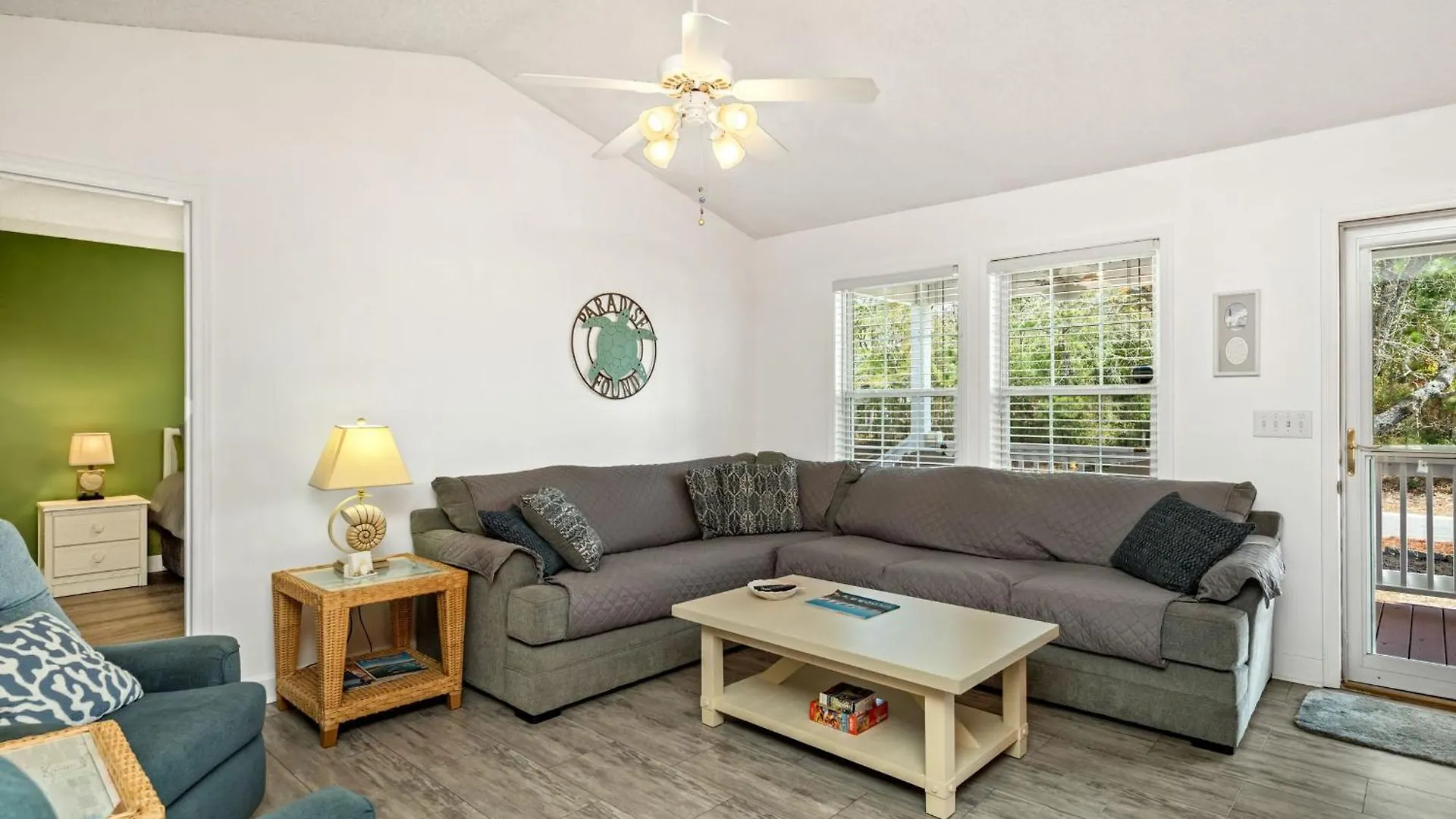Holiday home 9th Street Sandy Feet By Oak Island