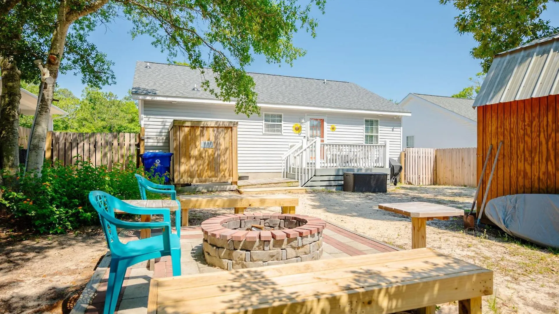 Holiday home 9th Street Sandy Feet By Oak Island