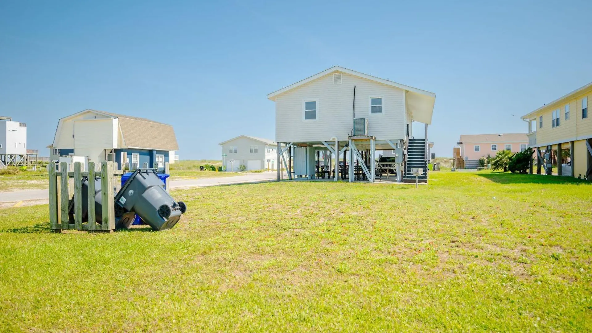 A Music Paradise By Holiday home