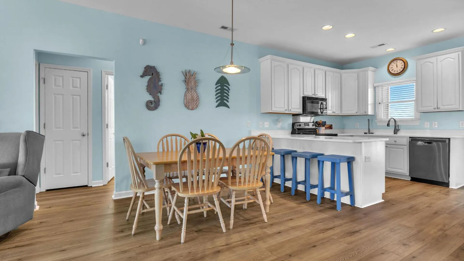 The Surf Shack By Oak Island