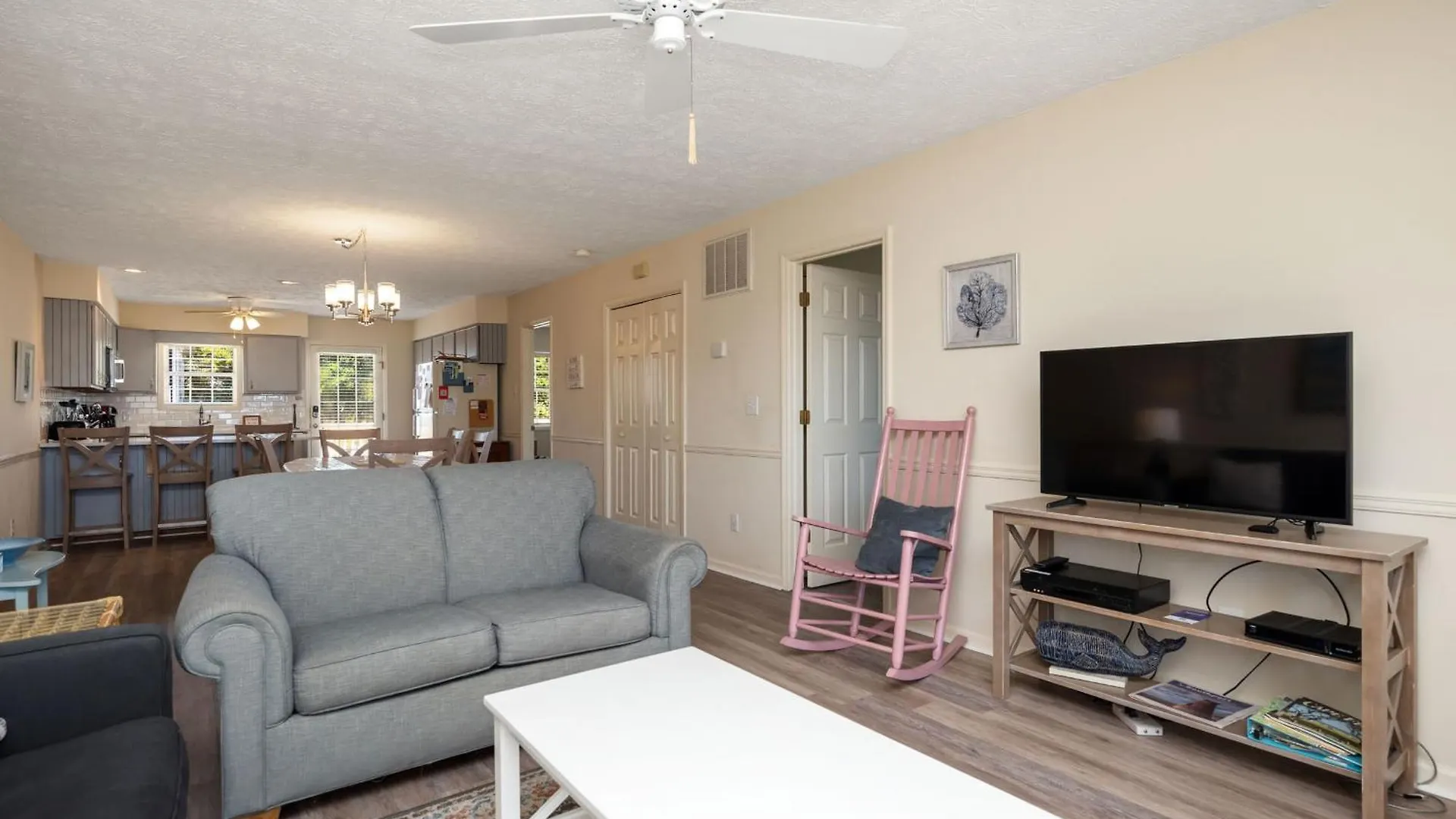Holiday home Pelican Palace By