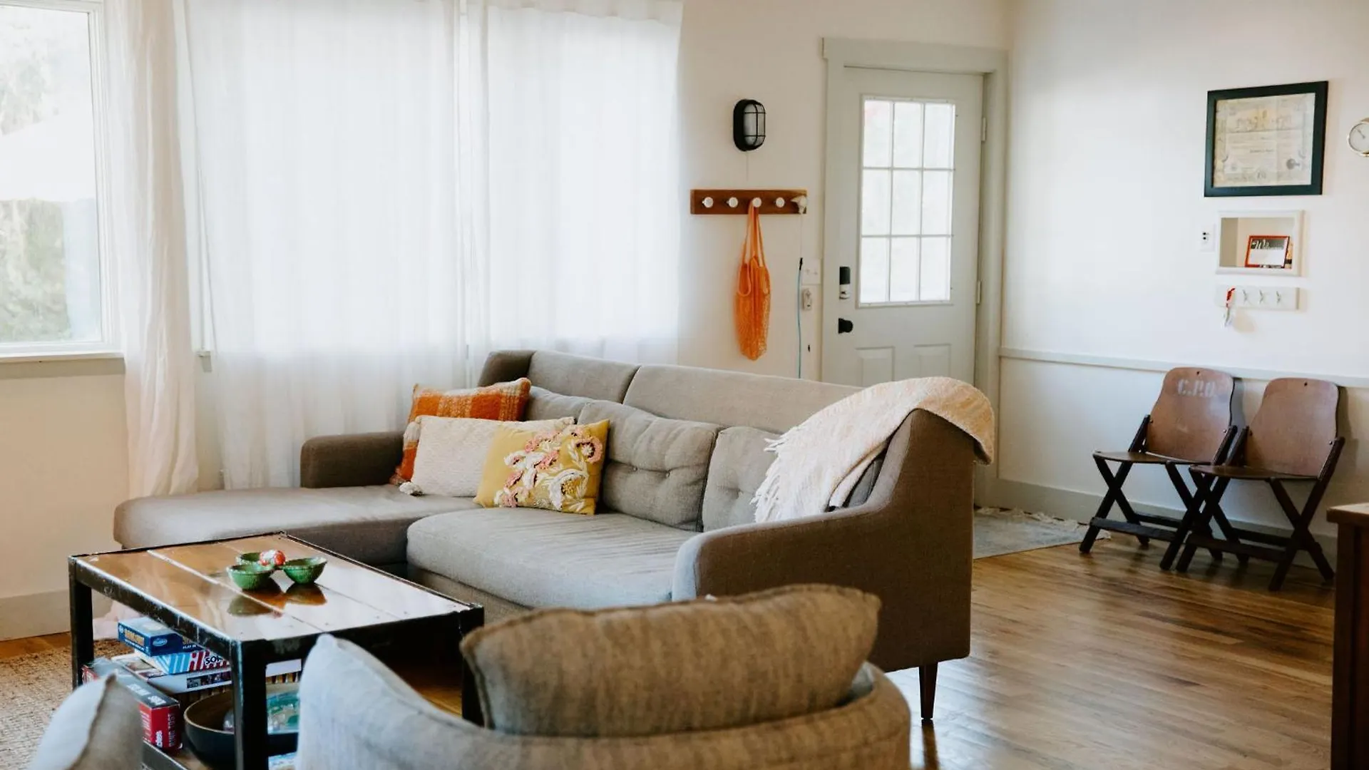 Holiday home By The Sea: Pagnotto Shellback House *