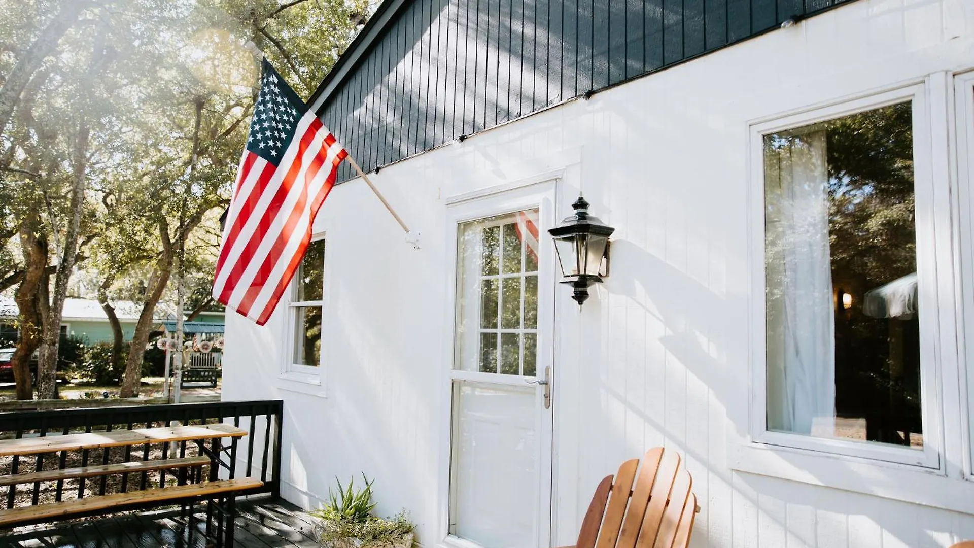 By The Sea: Pagnotto Shellback House Holiday home Oak Island