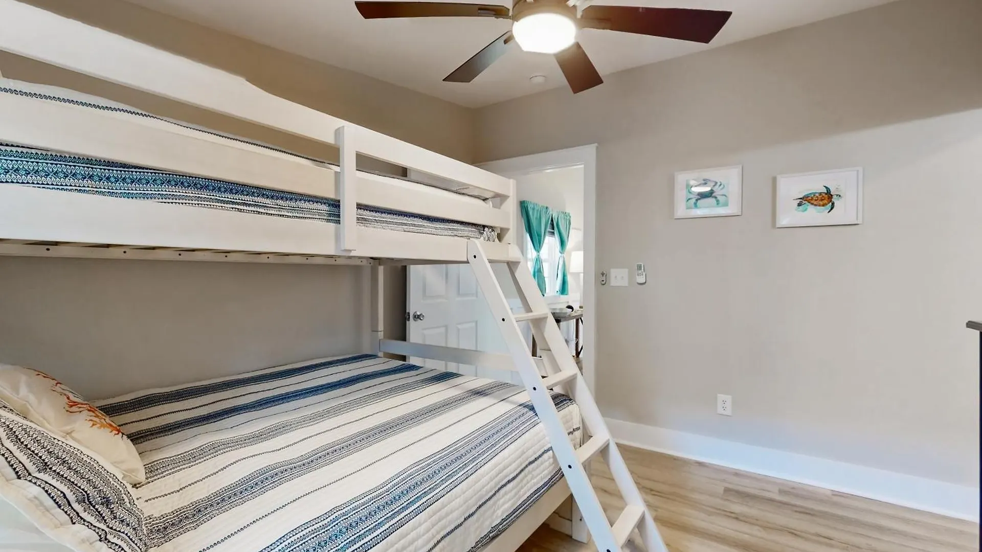 Holiday home Beach, Please! Oak Island