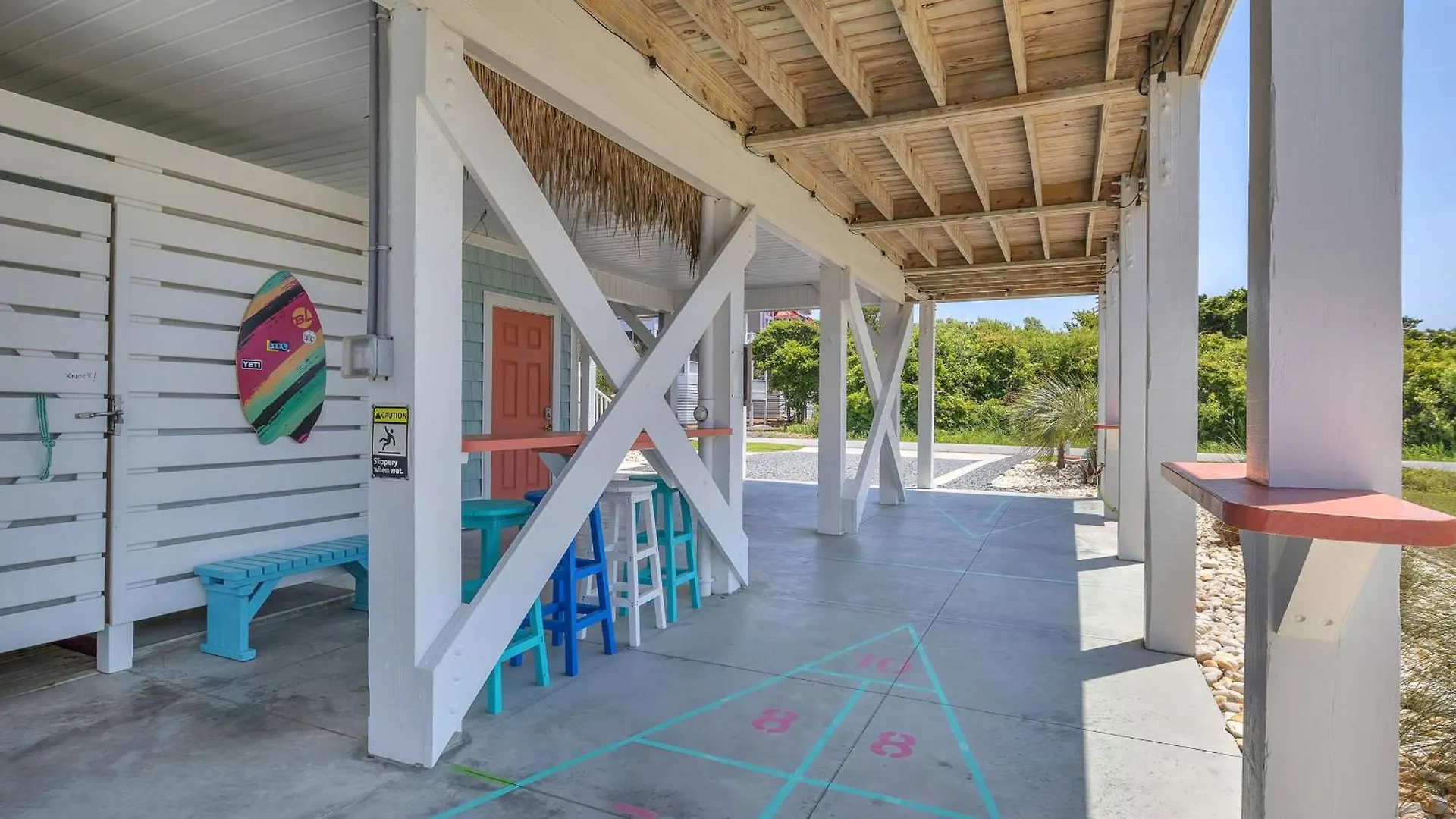 Stairway To Haven By Holiday home Oak Island