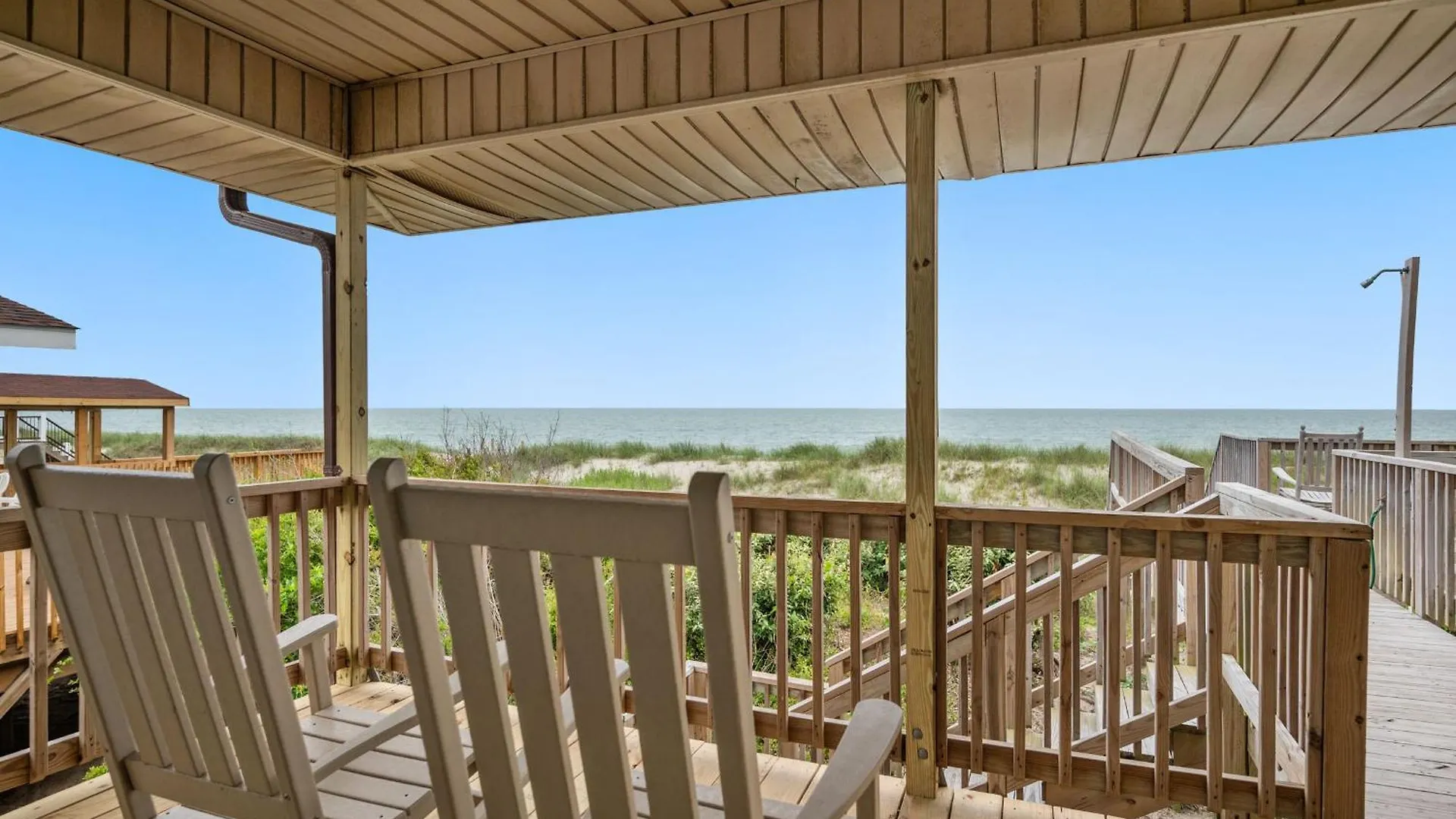 Ocean Breezes - Holiday home Oak Island