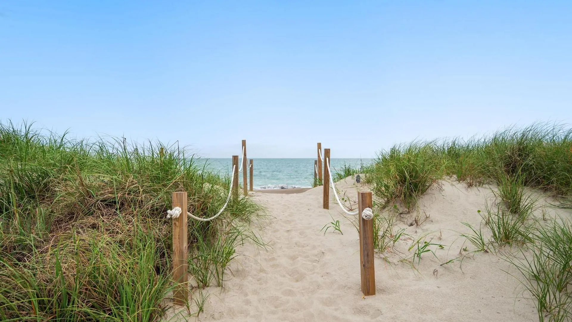 Ocean Breezes - *