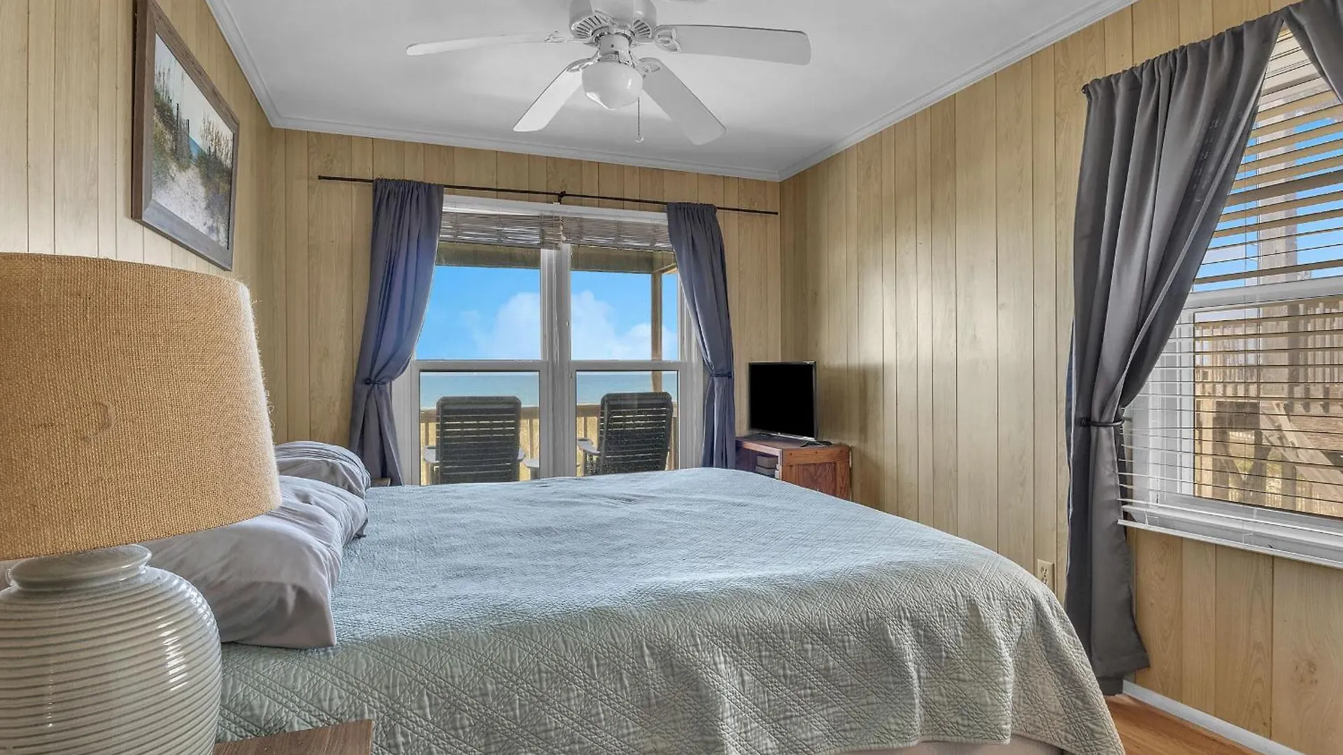 Holiday home Breeze By Oak Island