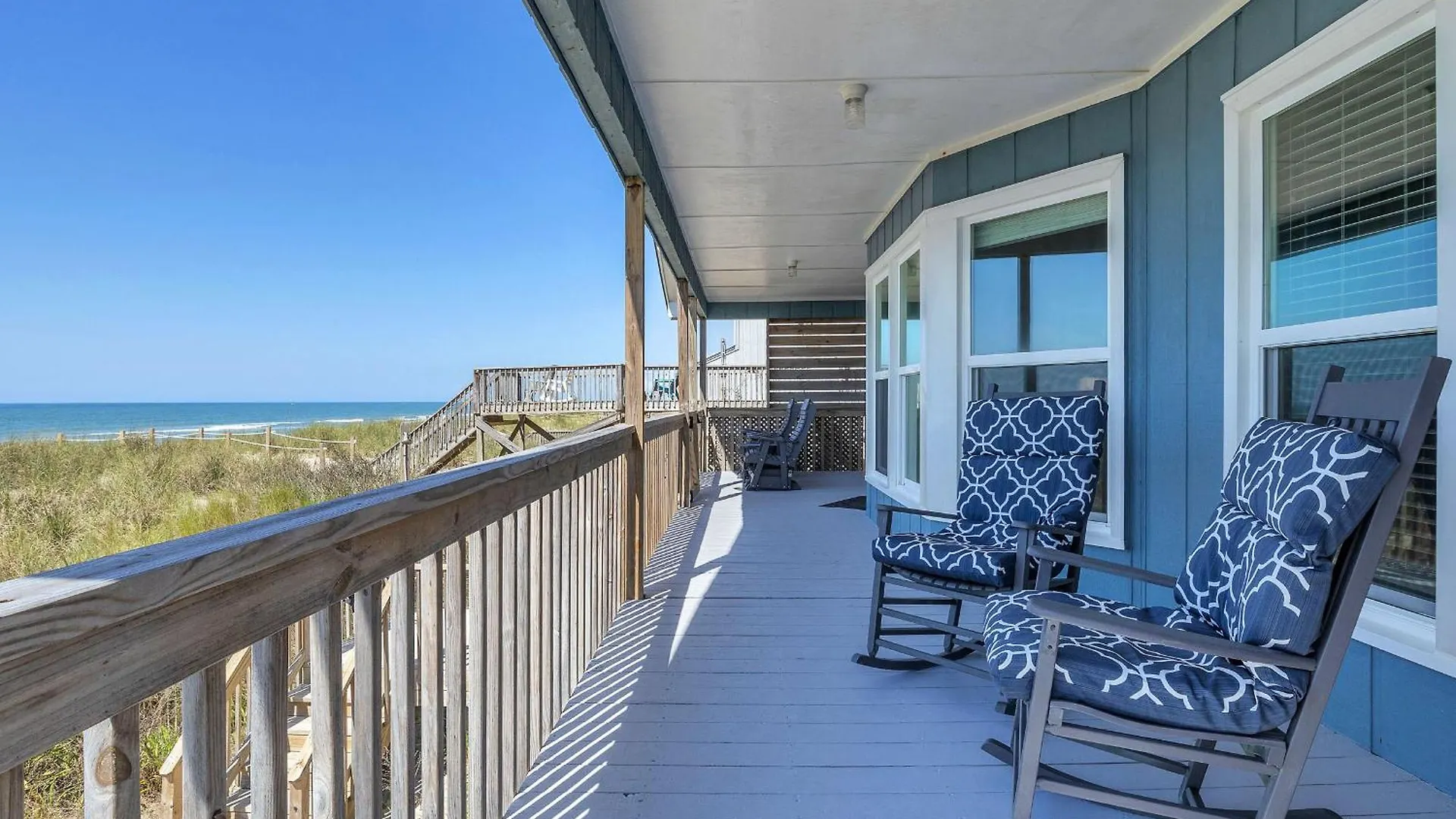 Breeze By Holiday home Oak Island