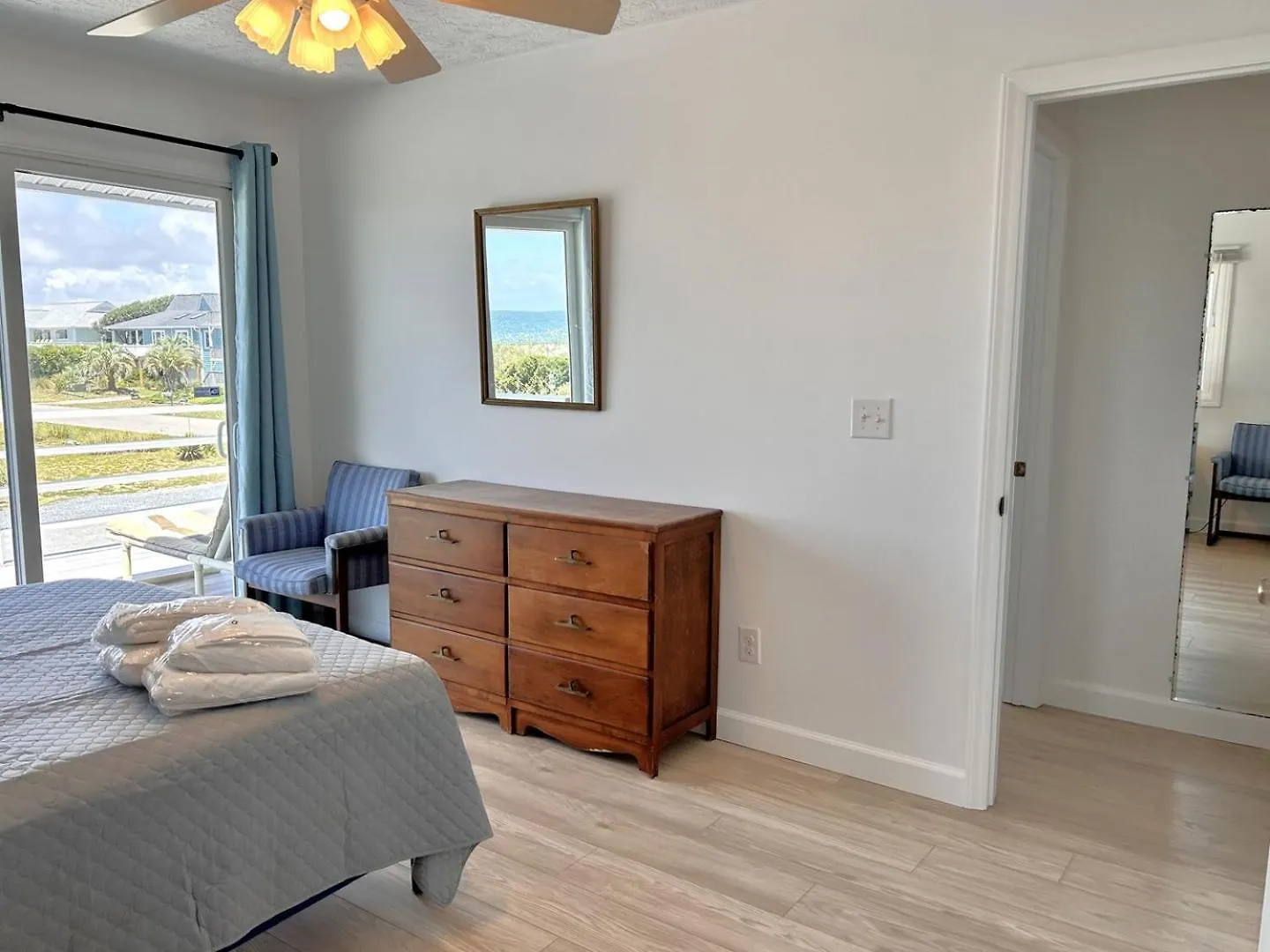 Meant To Be Holiday home Oak Island