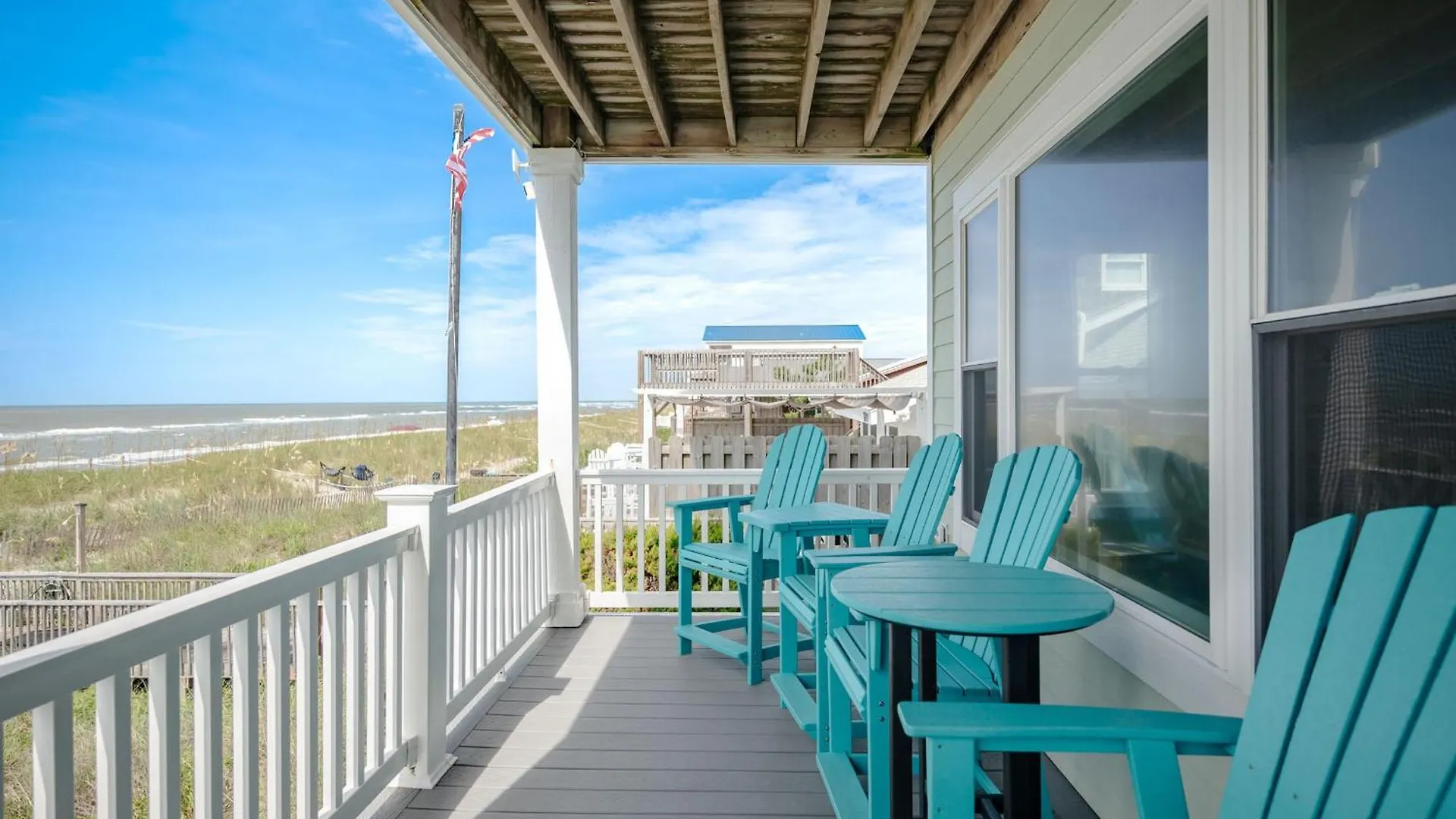 Geneva Too By Holiday home Oak Island