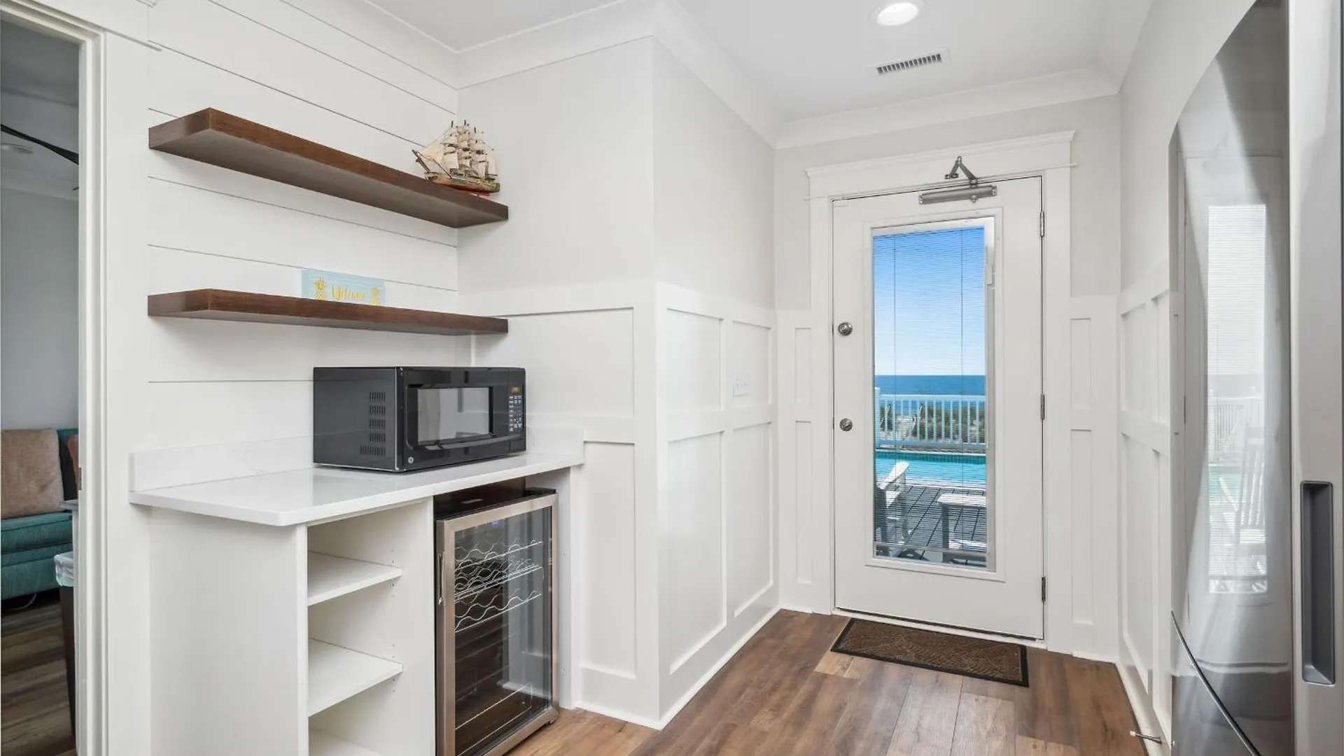 Ollie's Point Holiday home