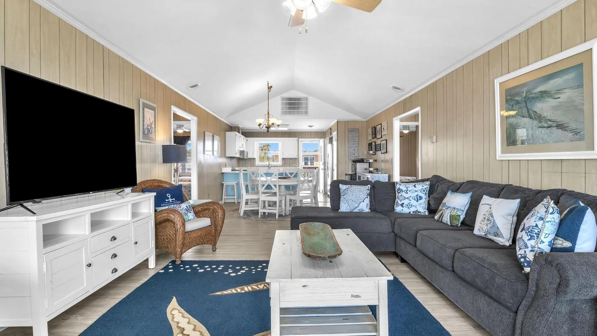 Afternoon Delight By Oak Island