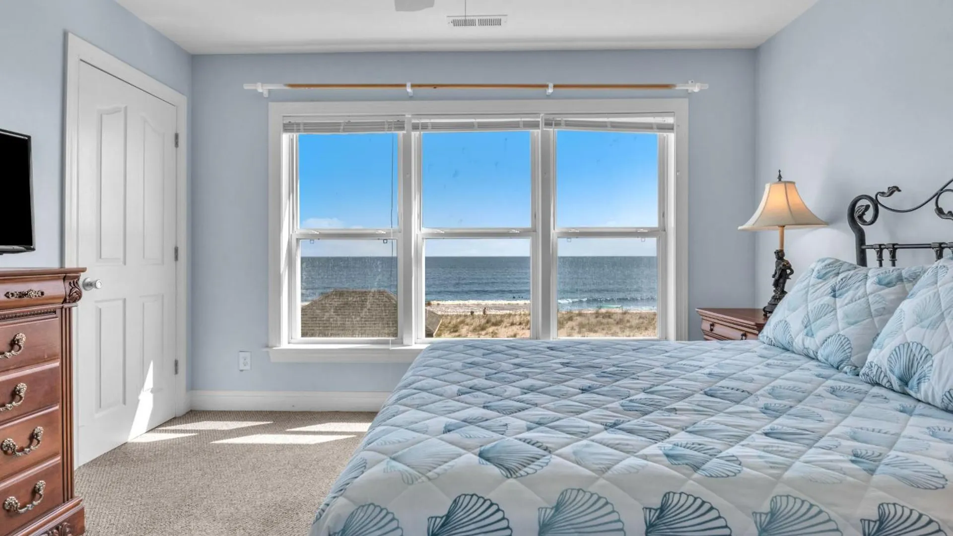 Holiday home Surf Watch By Oak Island