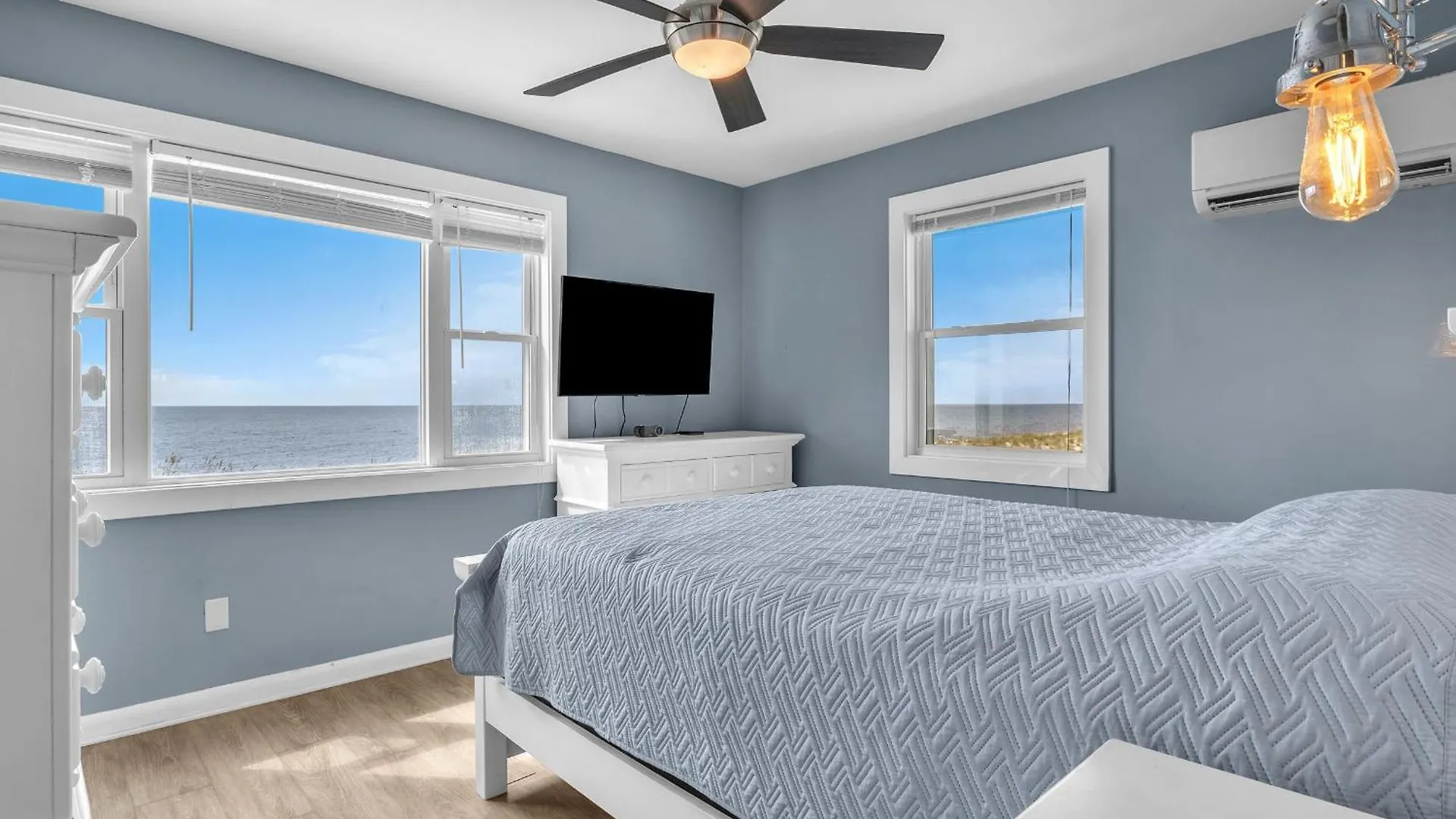 Holiday home Another Experience By Oak Island