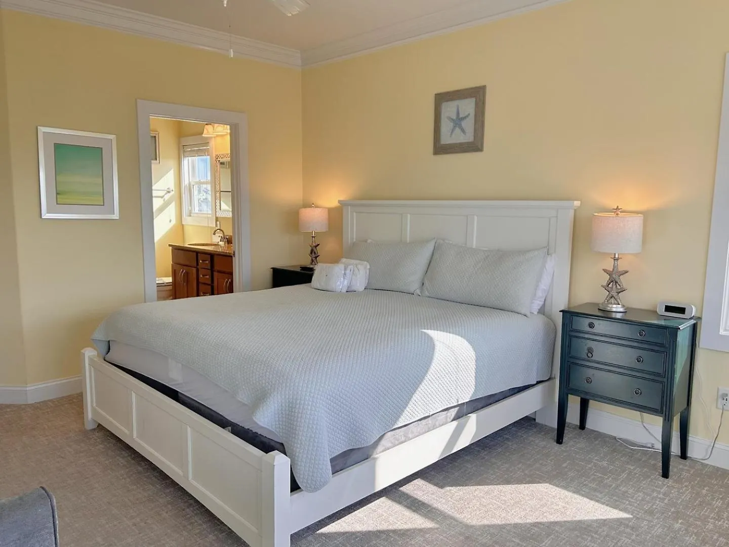 1 Coastal Escape Oak Island