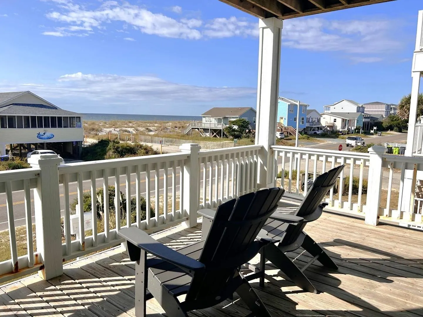 1 Coastal Escape Oak Island