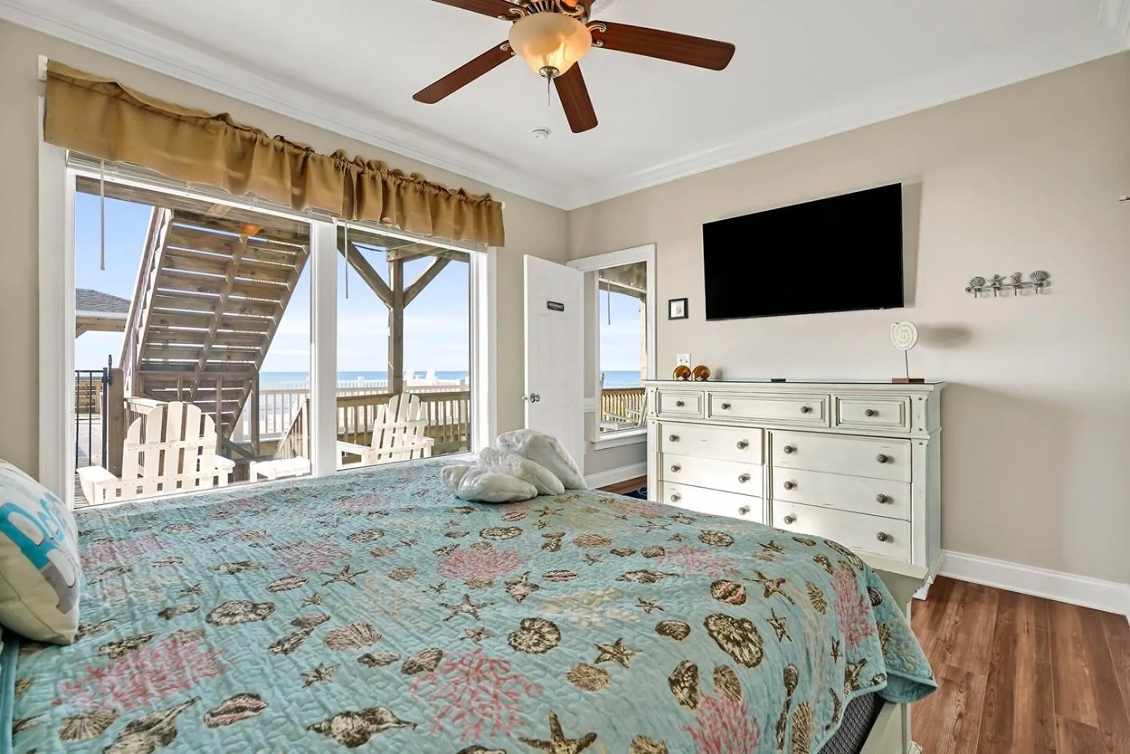 Serenity Sands Retreat Holiday home *