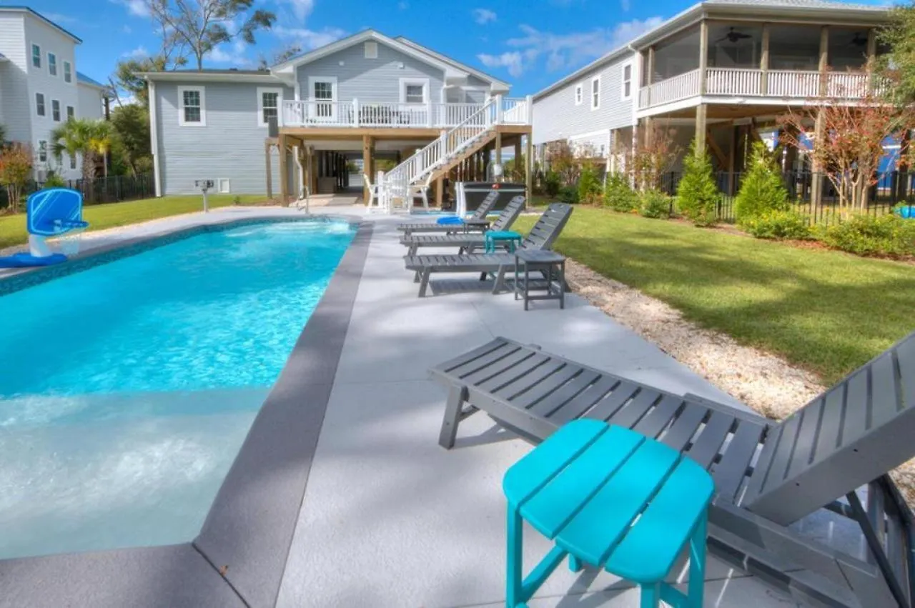 Holiday home Sea Strike Oak Island