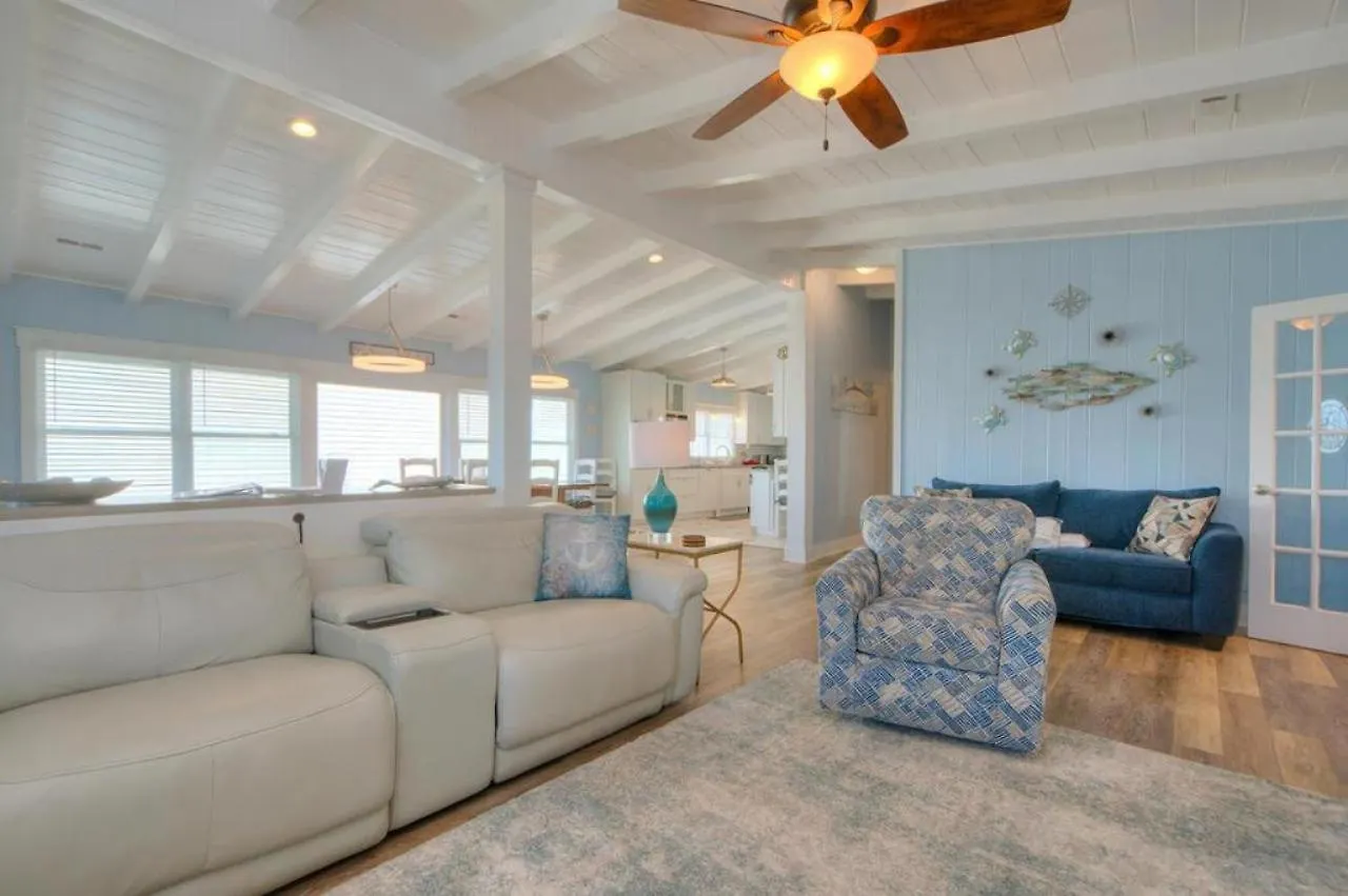 Holiday home Sea Strike Oak Island