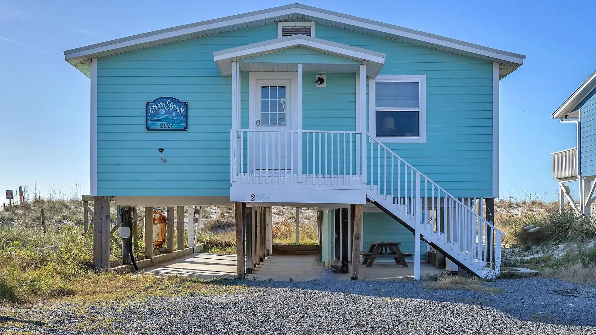 Moon Struck By Holiday home Oak Island