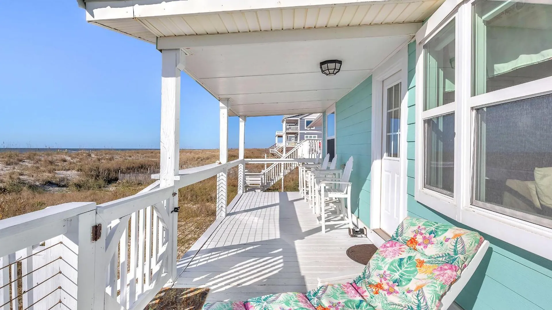 Moon Struck By Holiday home Oak Island