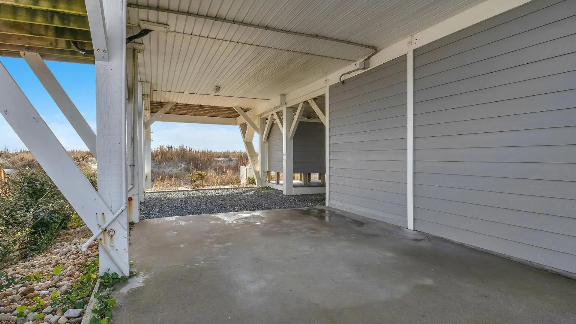 Holiday home Dunes By Oak Island
