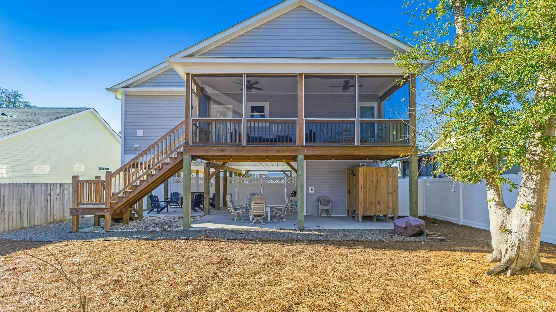 Holiday home Sunshine And Wine Oak Island