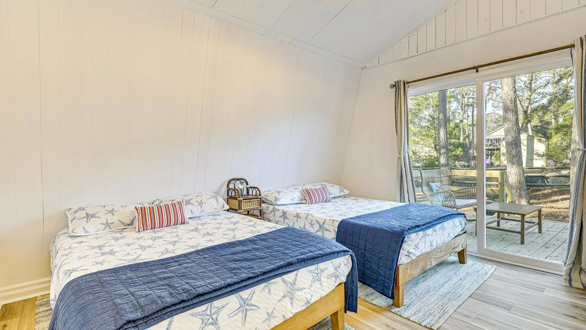 Boat, Fish And Bike With Large Yard * Oak Island