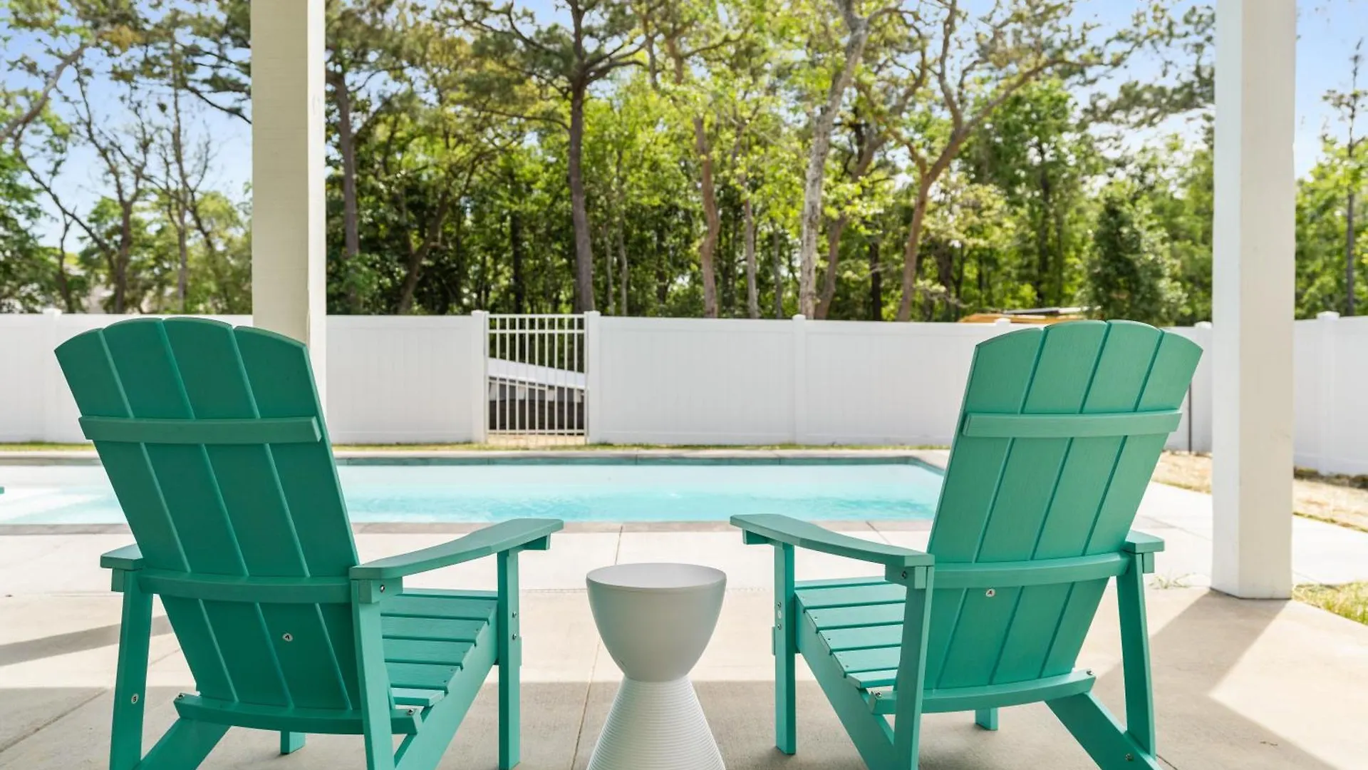 Coconut Palm, 6 Beds 6 Baths, Private Heated Pool, Custom Home, Walk To Beach, Nc *