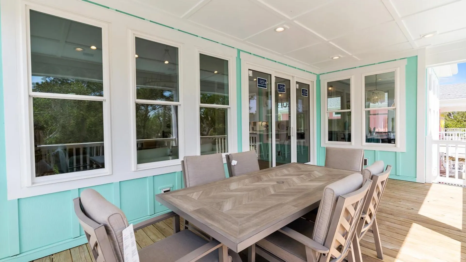 Holiday home Coconut Palm, 6 Beds 6 Baths, Private Heated Pool, Custom Home, Walk To Beach, Nc Oak Island
