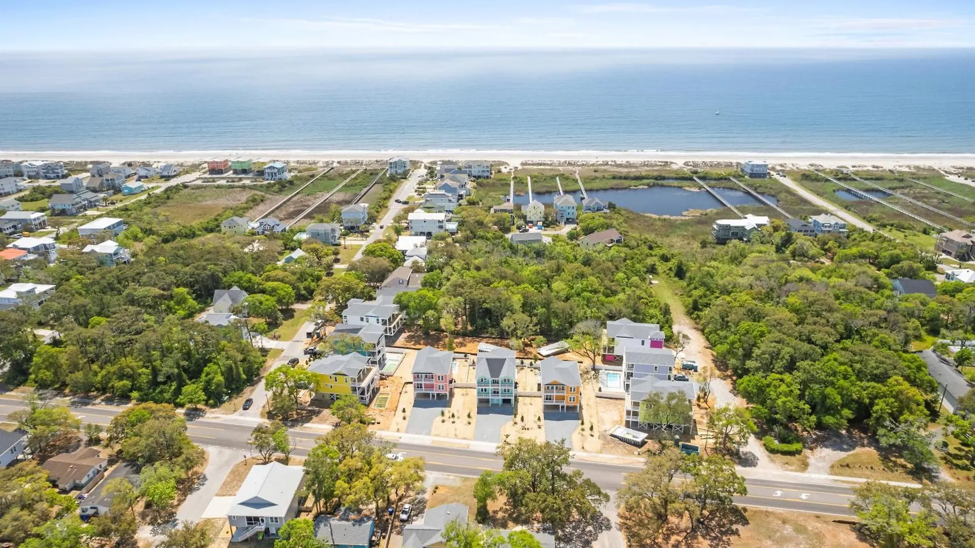 Holiday home Coconut Palm, 6 Beds 6 Baths, Private Heated Pool, Custom Home, Walk To Beach, Nc Oak Island