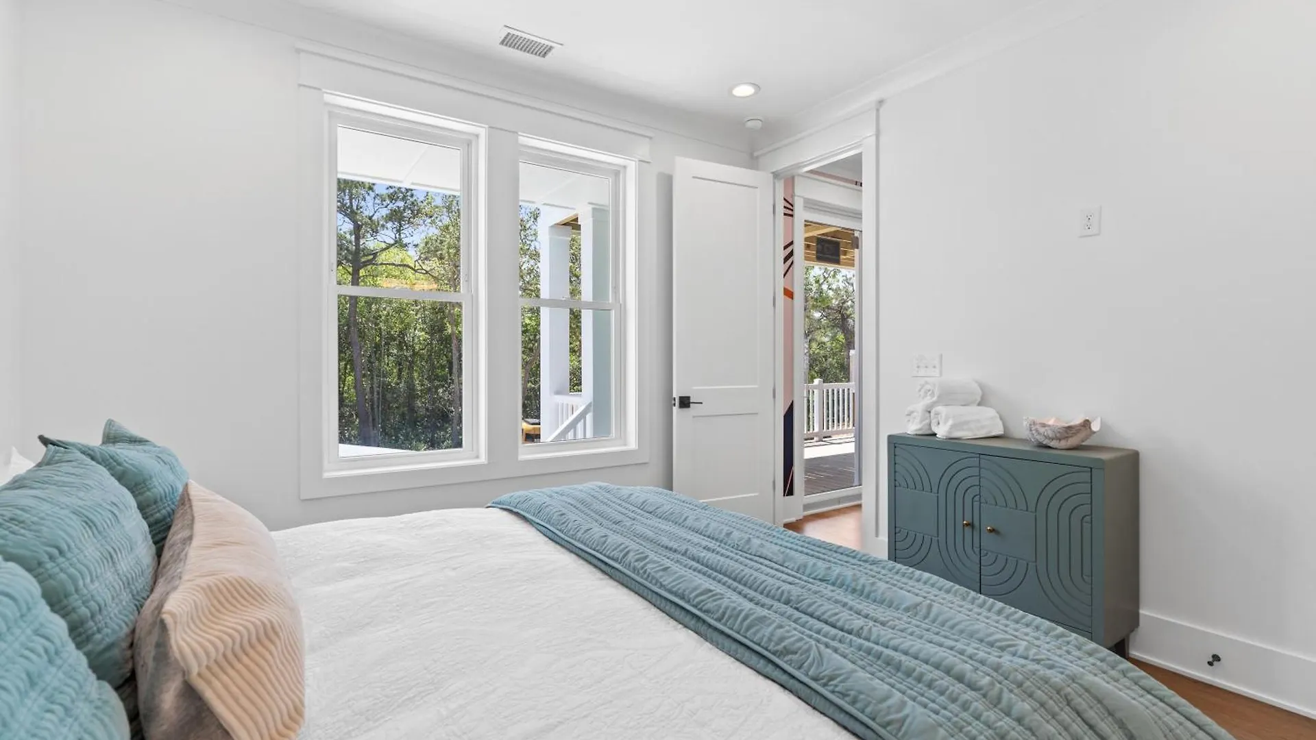 Coconut Palm, 6 Beds 6 Baths, Private Heated Pool, Custom Home, Walk To Beach, Nc Holiday home Oak Island