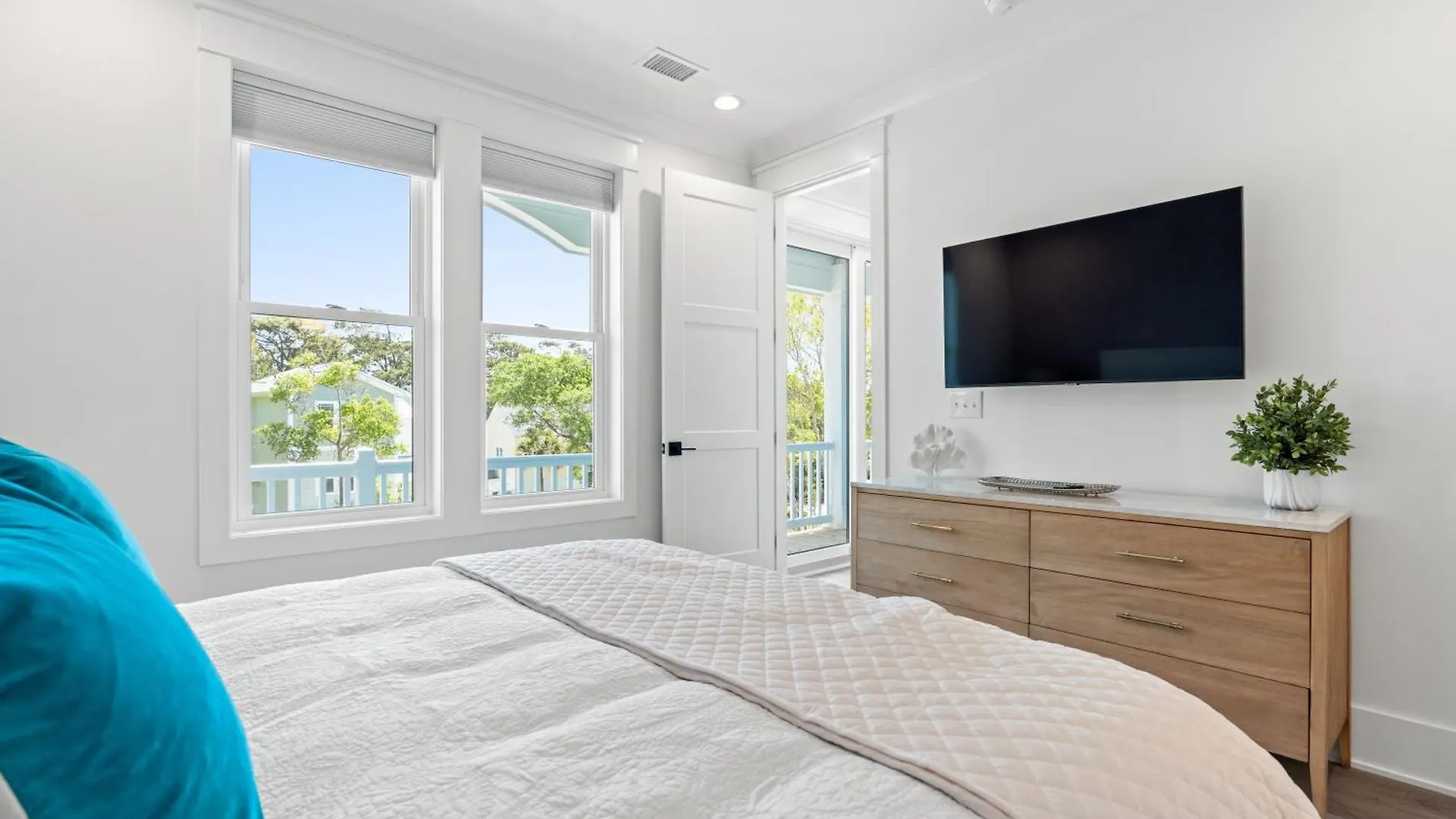 New Orchards Ocean In Oak Island, Custom With Private Heated Pool Oak Island