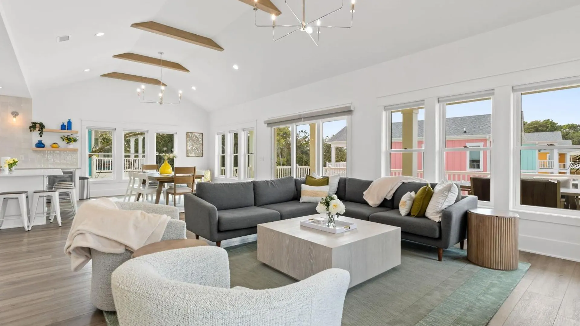 Experience Luxury At The Orchards On Holiday home