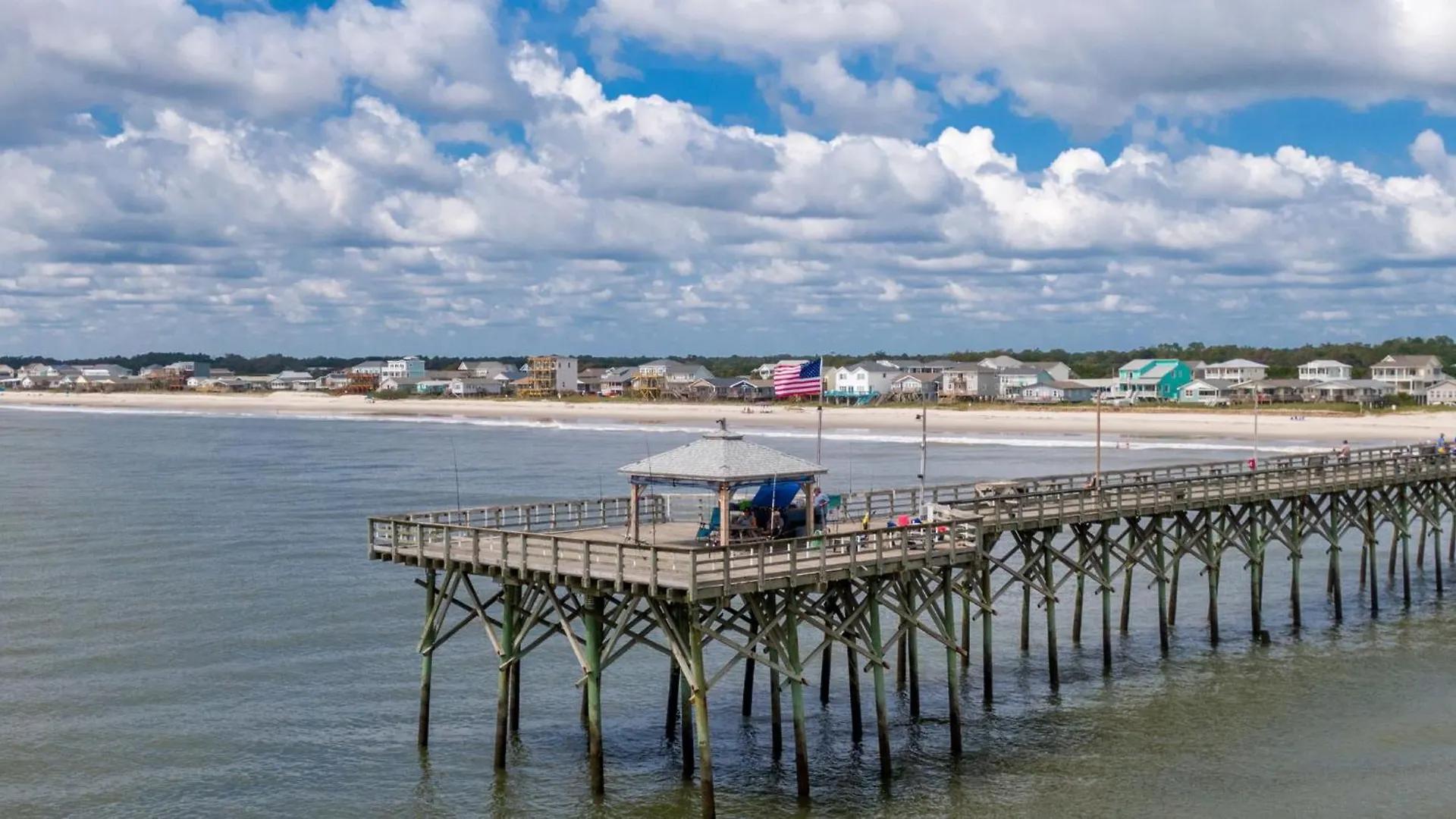 Pomegranate 8 Bedroom, 6 Full And 2 Half Bathroom Custom-built With A Private Heated Pool! * Oak Island