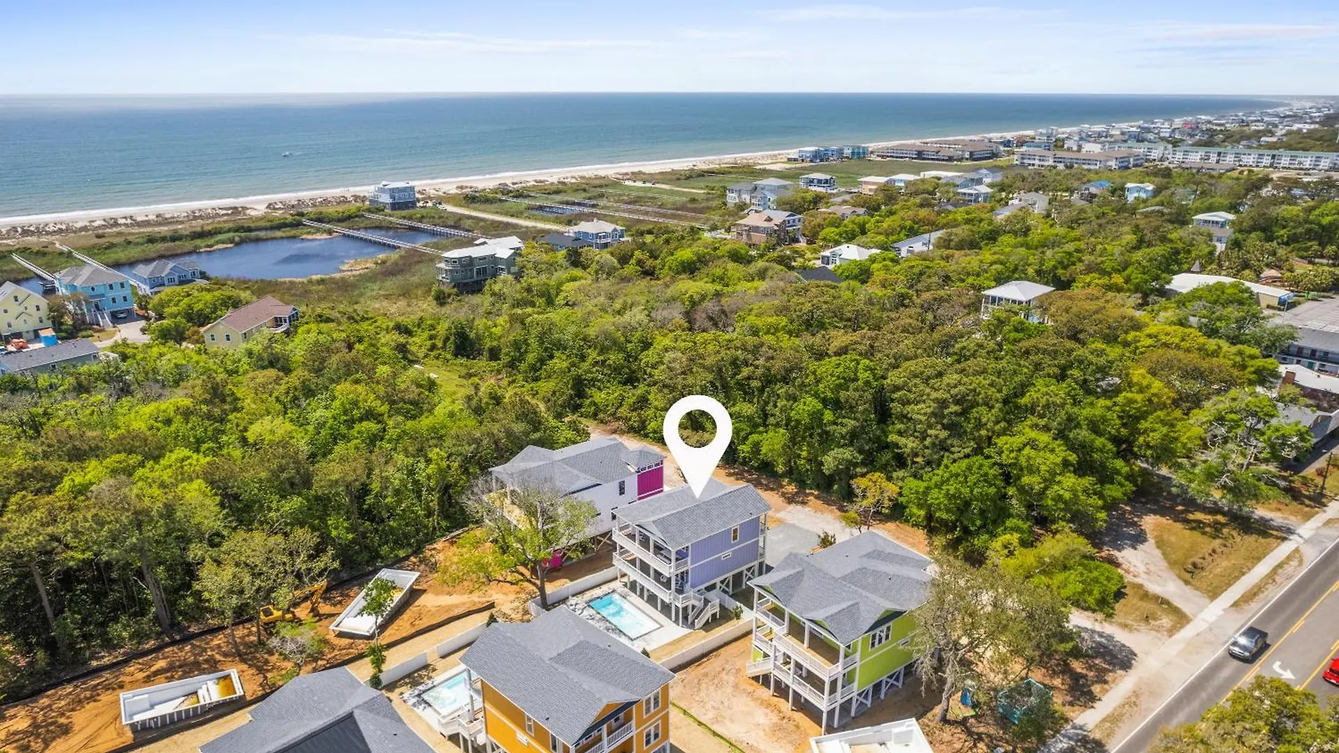New Sugar Plum In Oak Island, Custom With Privated Heated Pool Holiday home *