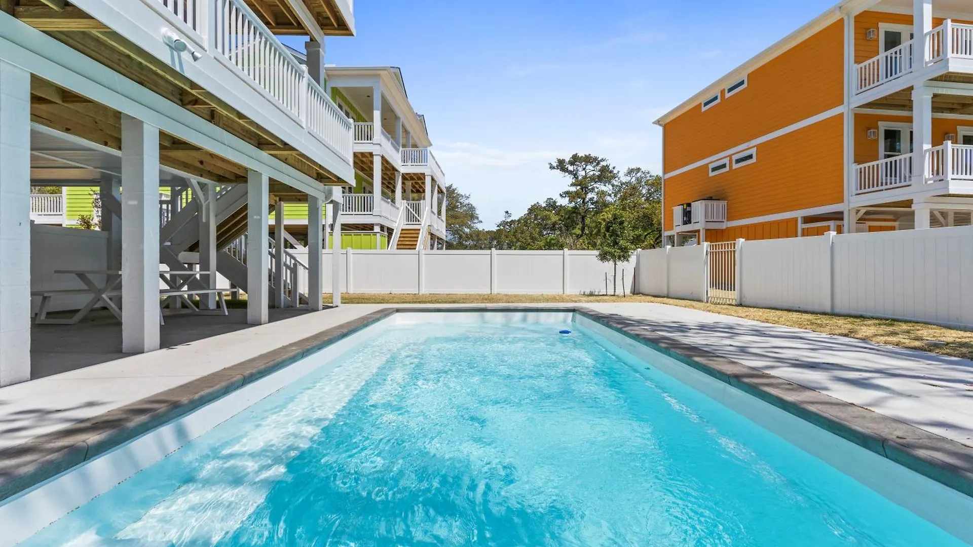 Holiday home New Sugar Plum In Oak Island, Custom With Privated Heated Pool *