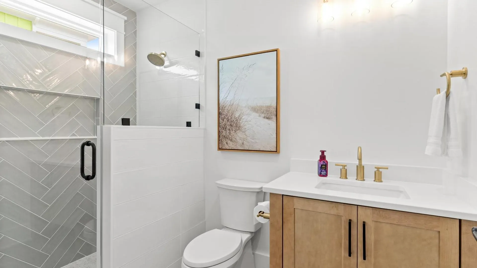 New Sugar Plum In Oak Island, Custom With Privated Heated Pool Holiday home