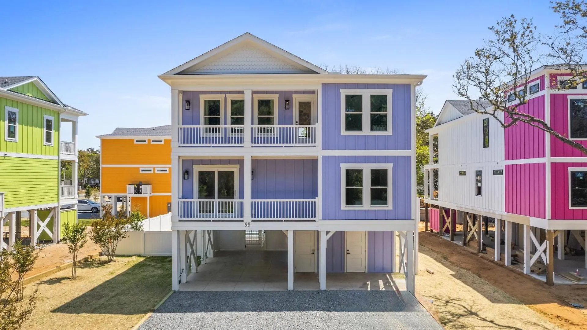 New Sugar Plum In Oak Island, Custom With Privated Heated Pool *