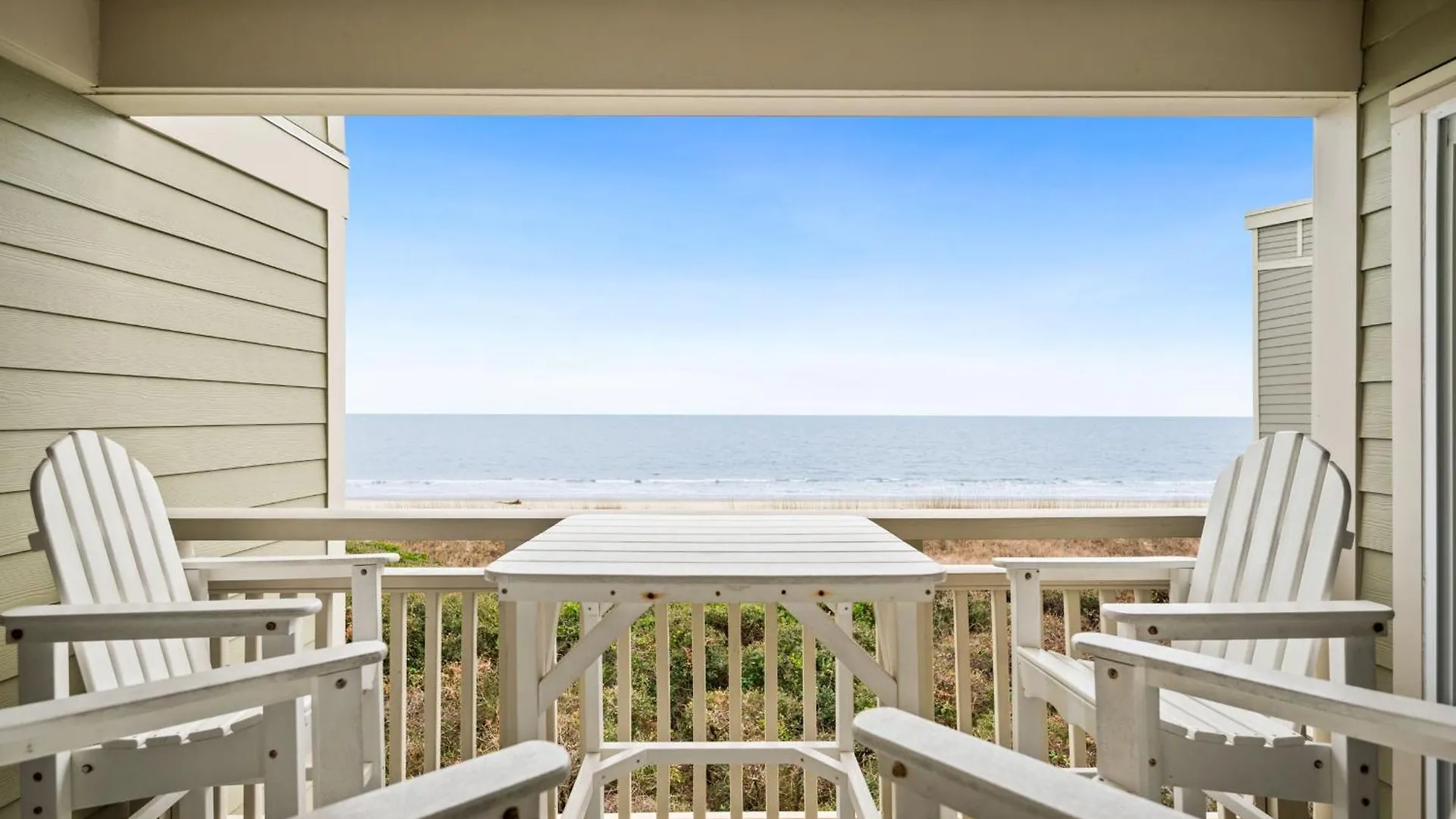 Retreat Oak Island
