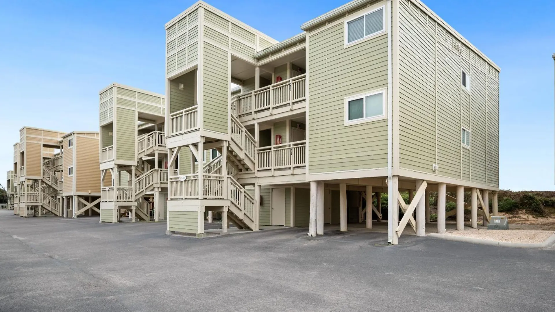 Retreat * Oak Island