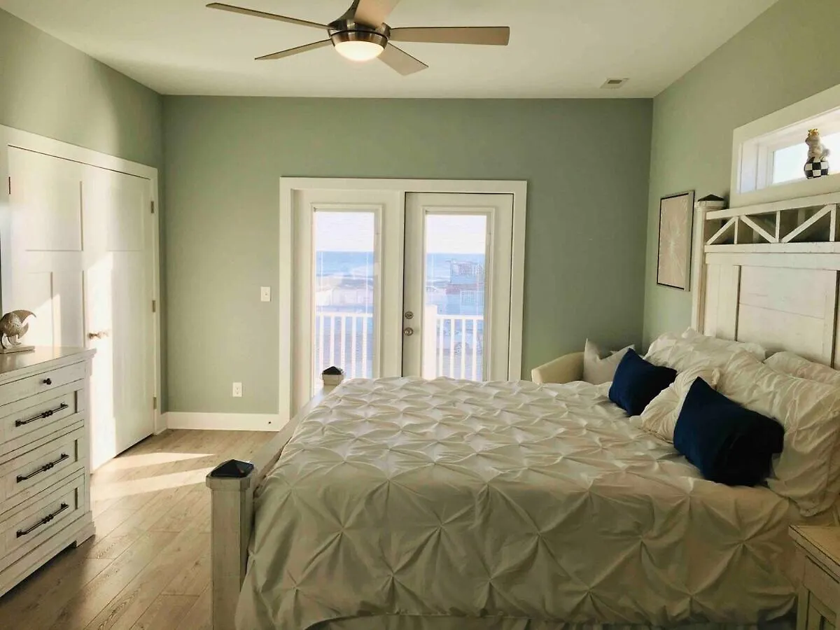 Just Happy Pet Friendly Amazing Ocean Views Holiday home *