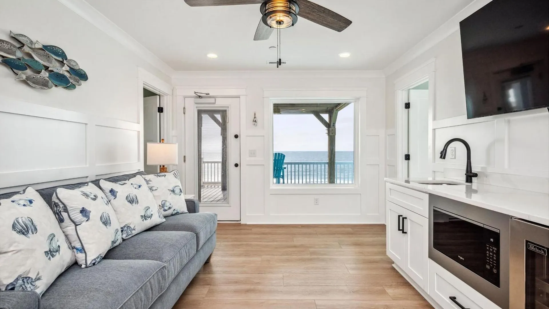 Seaside Delight * Oak Island