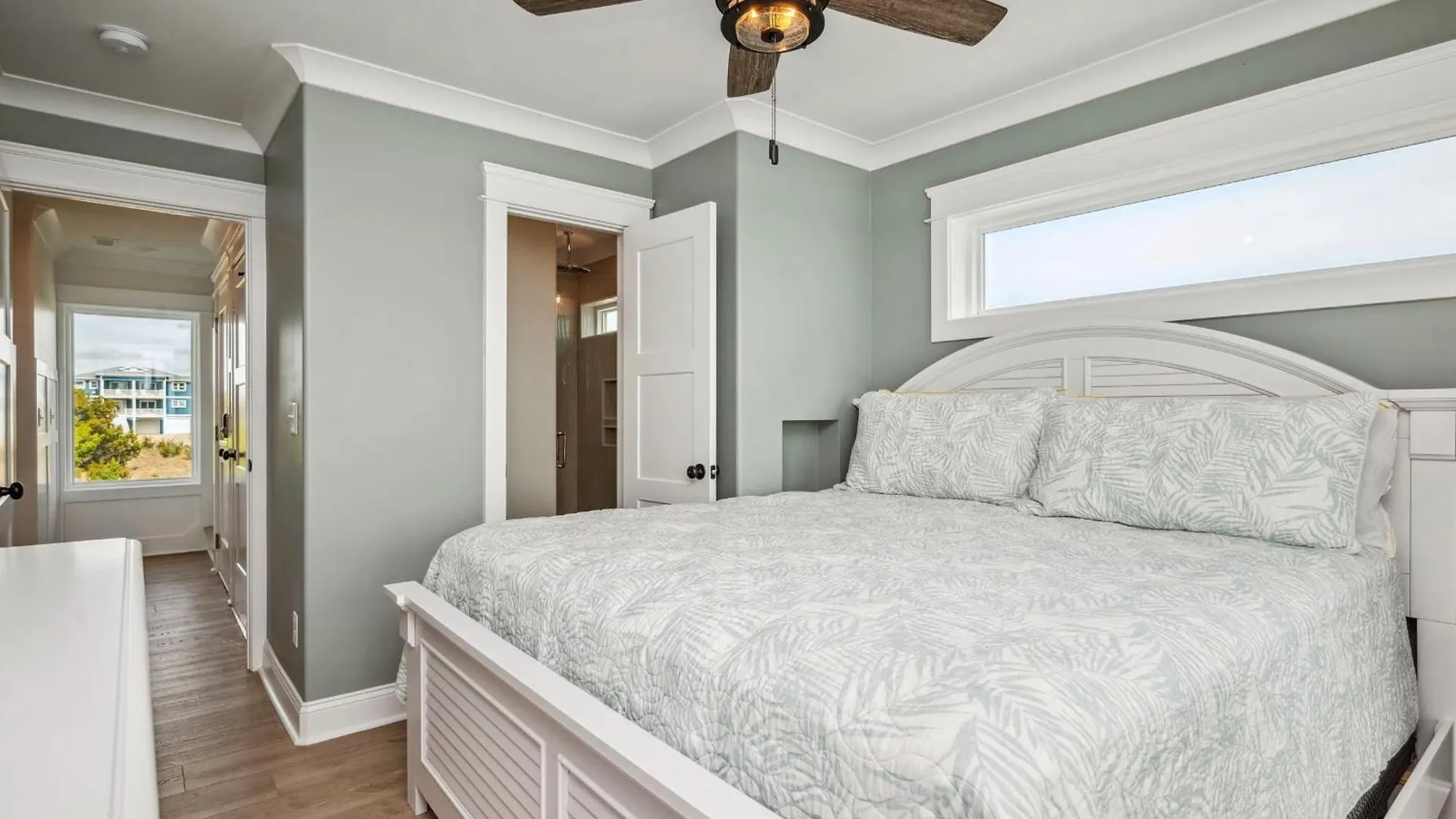 Seaside Delight * Oak Island