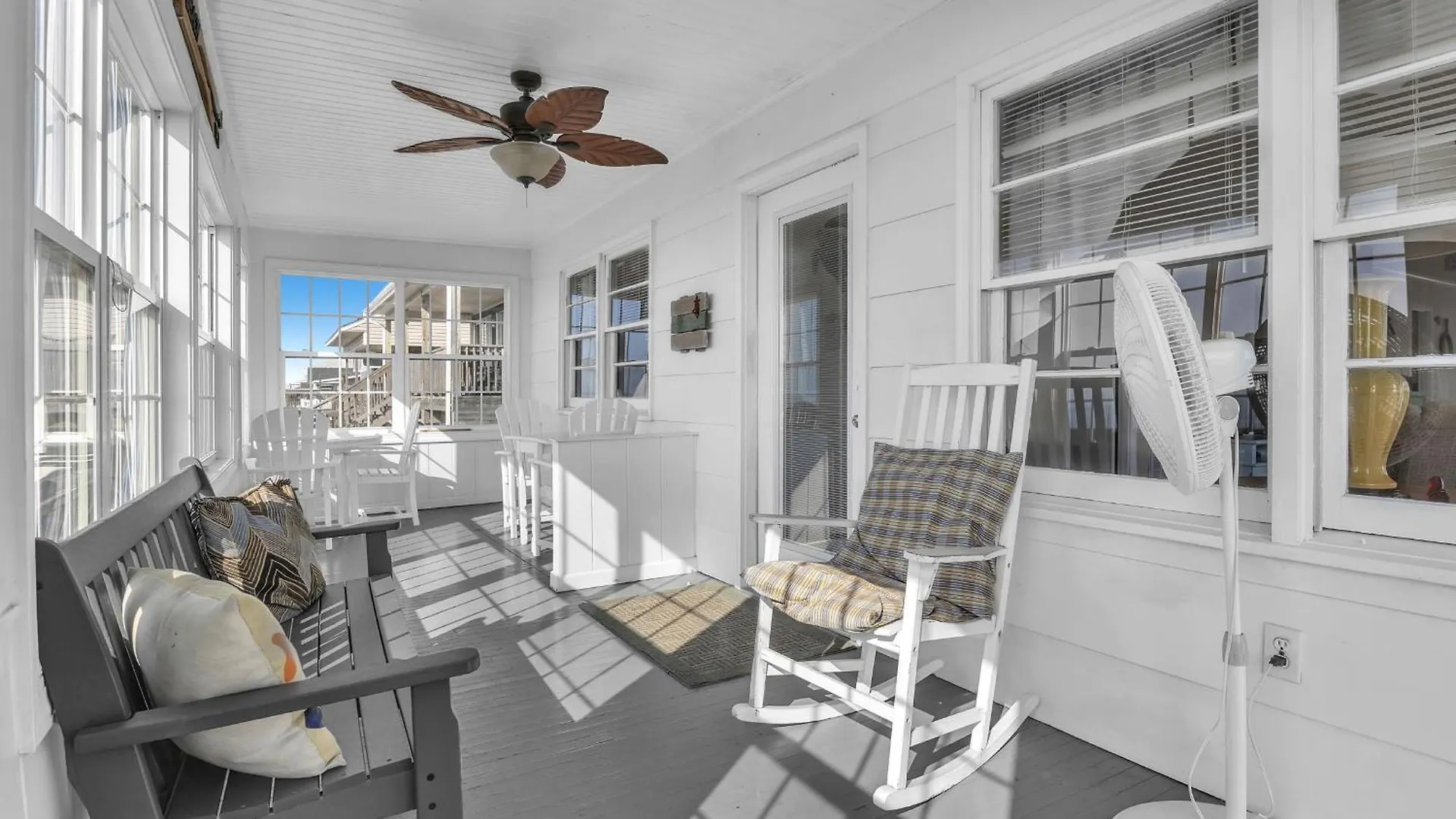 Holiday home The Fact Oar By Oak Island