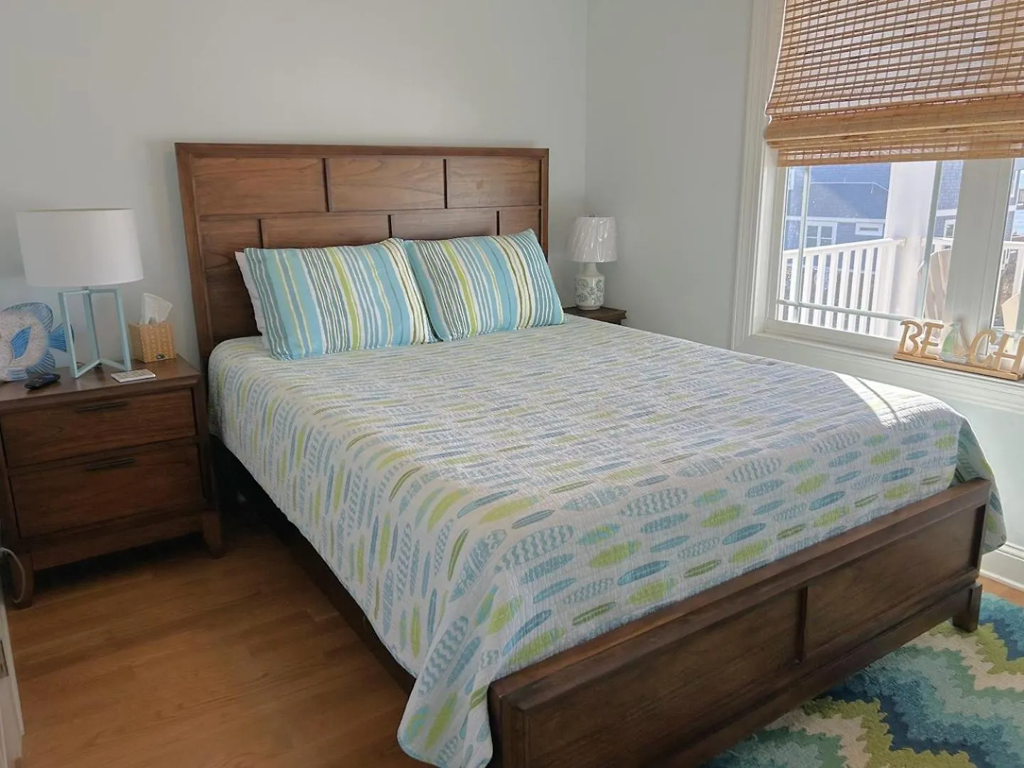 Slip Away * Oak Island