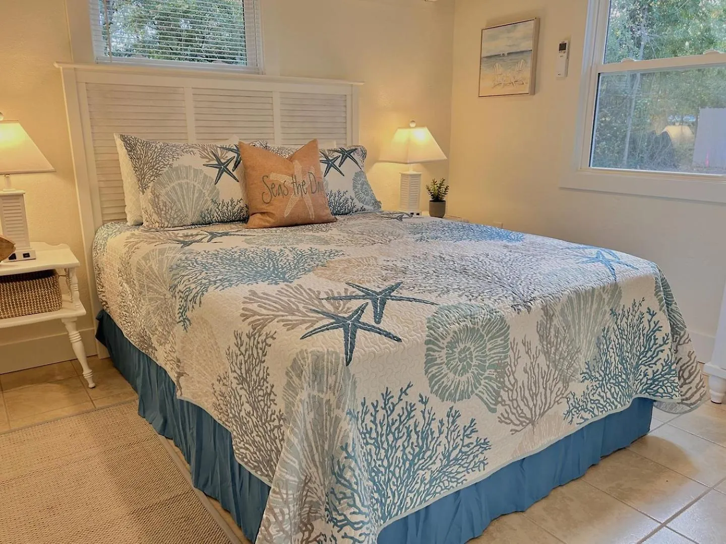 Holiday home Dollar Daze Oak Island